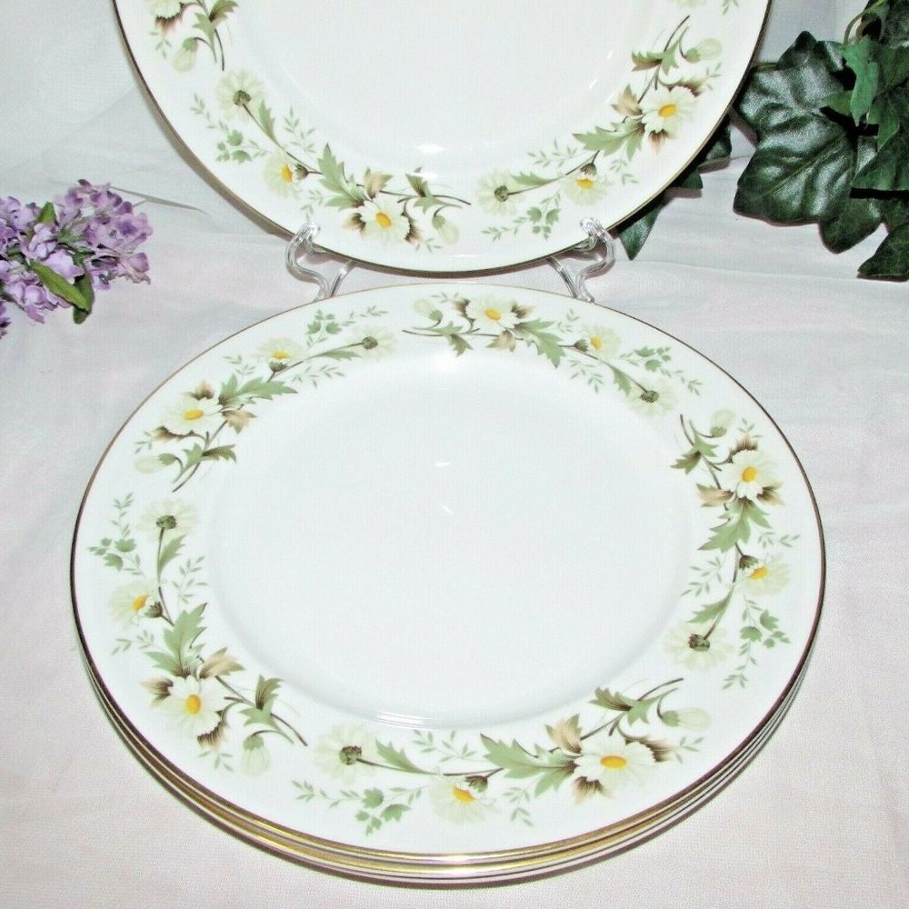 4 Royal Doulton Clairmont Dinner Plates TC1033 English Translucent China Floral